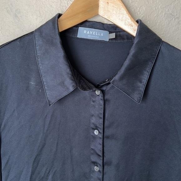 Ravella black silk button long sleeve - Picture 12 of 13